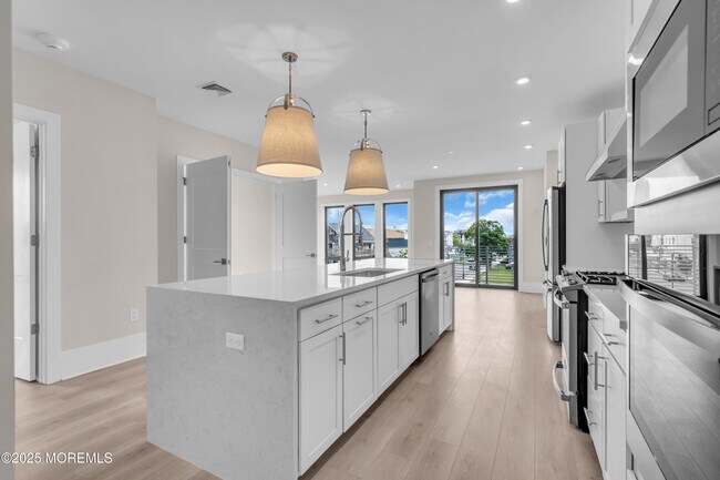 Foto del edificio - 218 3rd Ave