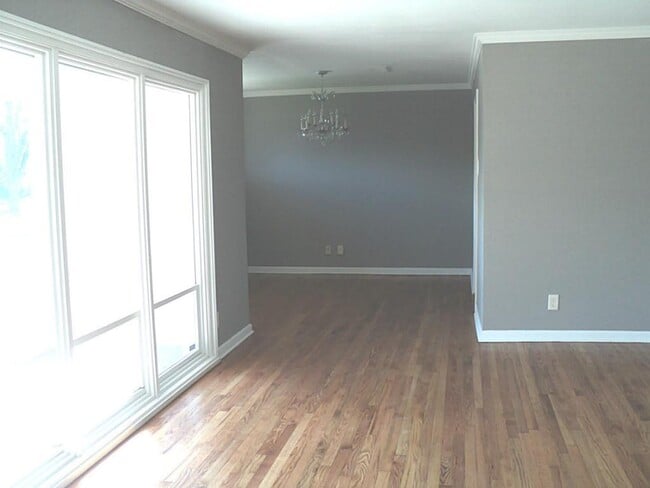 Building Photo - 5210 Sanford Rd