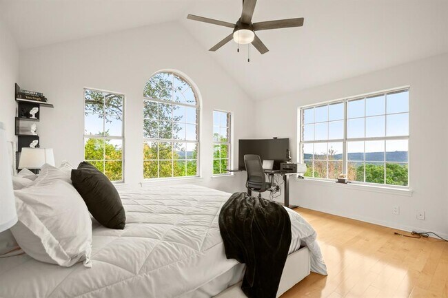 Foto del edificio - 7209 Foxtree Cove