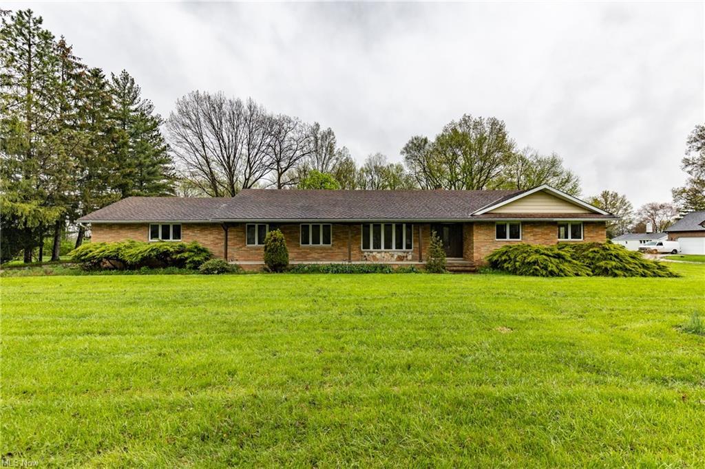 6841 Columbia Rd, Olmsted Falls, OH 44138 House Rental in Olmsted