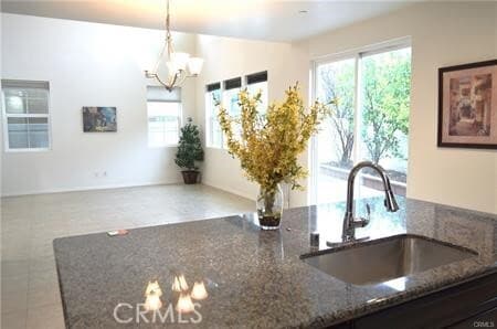 Foto del edificio - 16204 Crane Ct