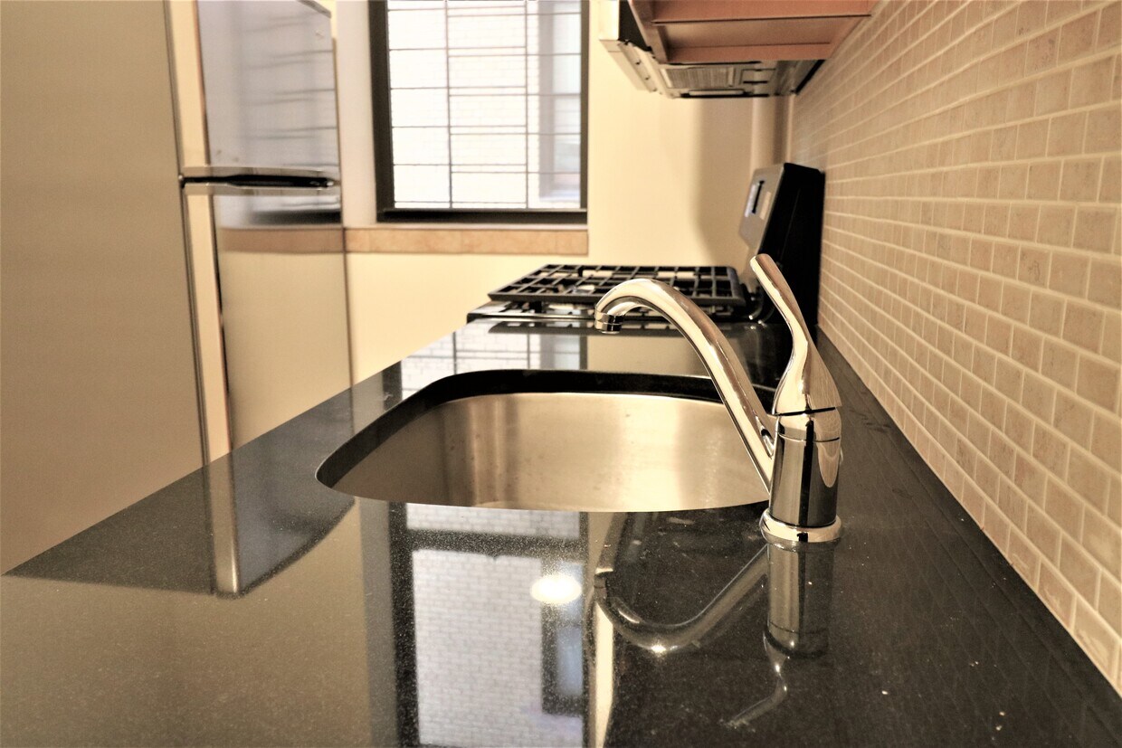 Foto principal - 1475 Walton Ave