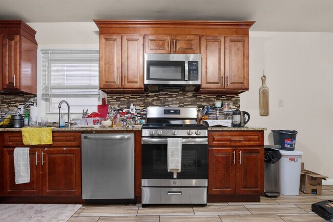 Foto del edificio - 180 MCADOO Ave