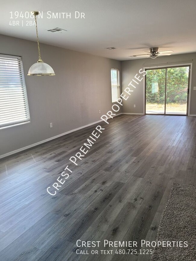 Building Photo - 19408 N Smith Dr