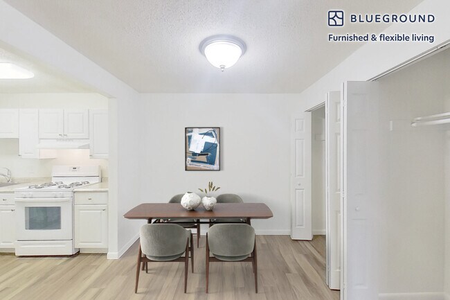 Building Photo - 51 Keys Dr