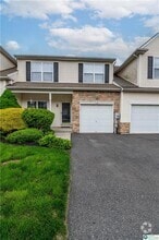 Building Photo - 11 Cobblestone Dr