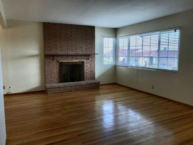 Foto del edificio - Delightful SSF 3 bed/2 bath Home