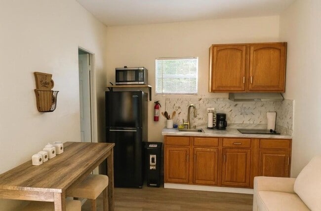 Foto del edificio - 8622 N 39th St
