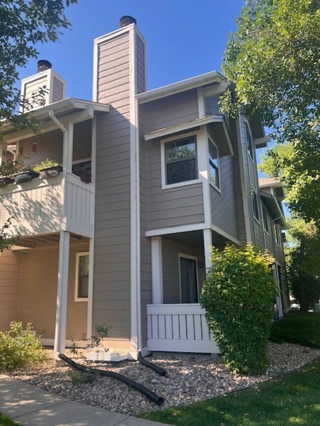 Building Photo - 4311 S Andes Way