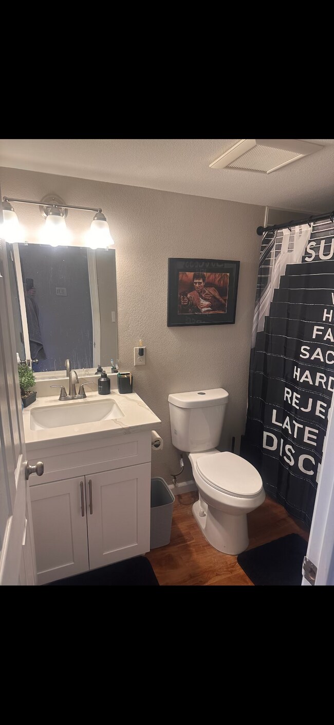 Foto del edificio - 7436 E Chaparral Rd