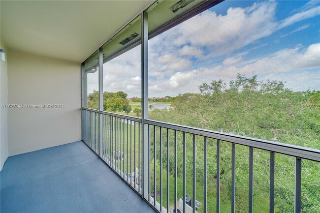 Building Photo - 750 SW 133rd Terrace