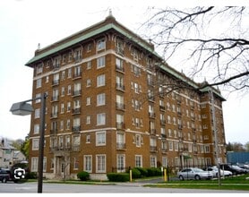 Building Photo - 2301 Fairfield Ave