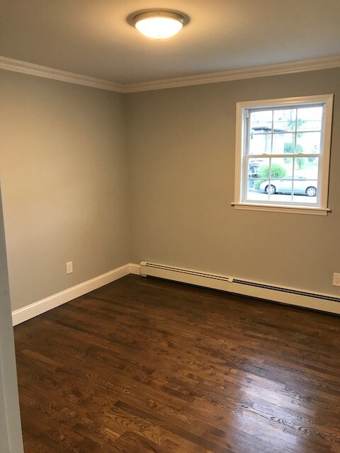 Foto principal - 354 Butler St