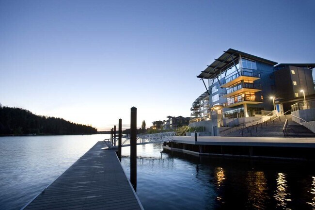 Foto del edificio - BELLERIVE CONDO (PL#25)