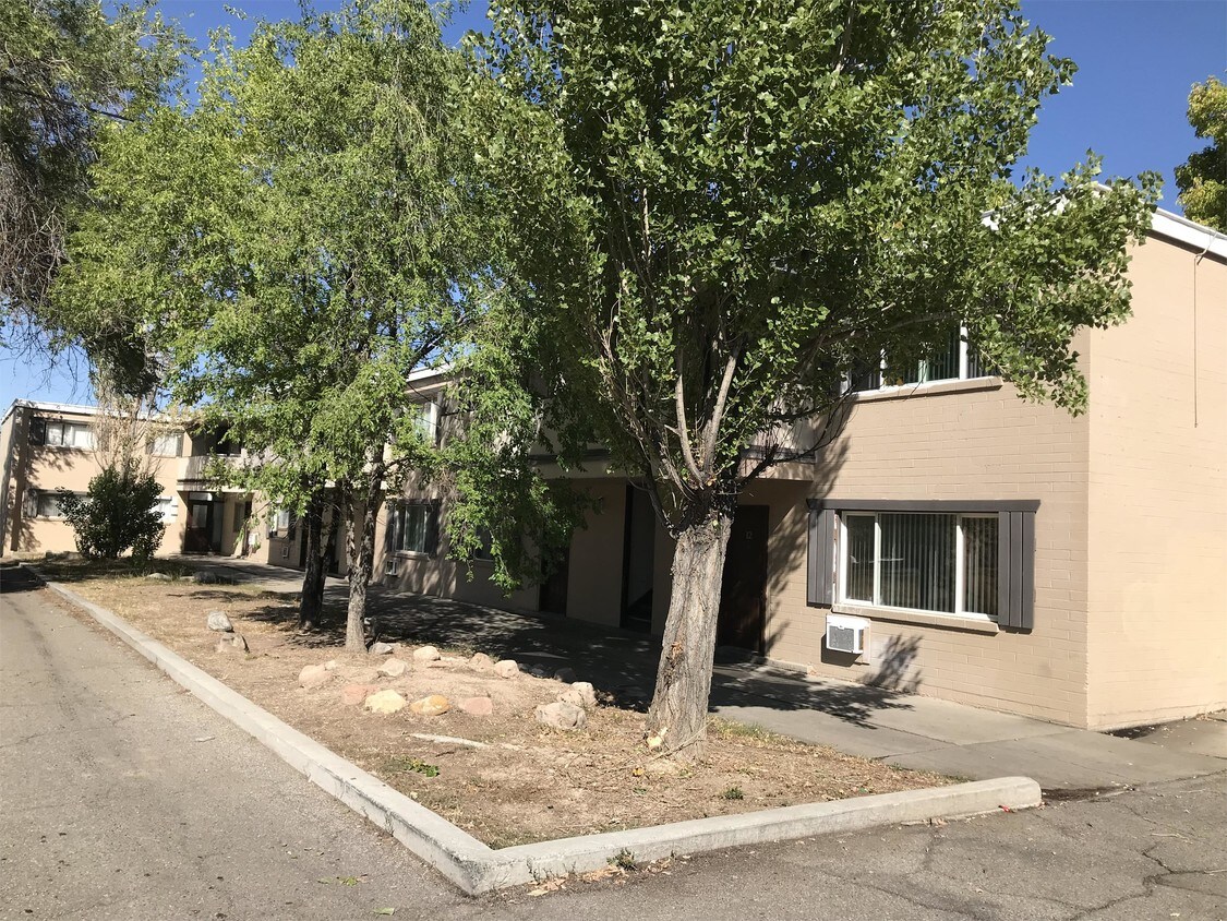 12 N 100 E, Tooele, UT 84074 Townhouse for Rent in Tooele, UT