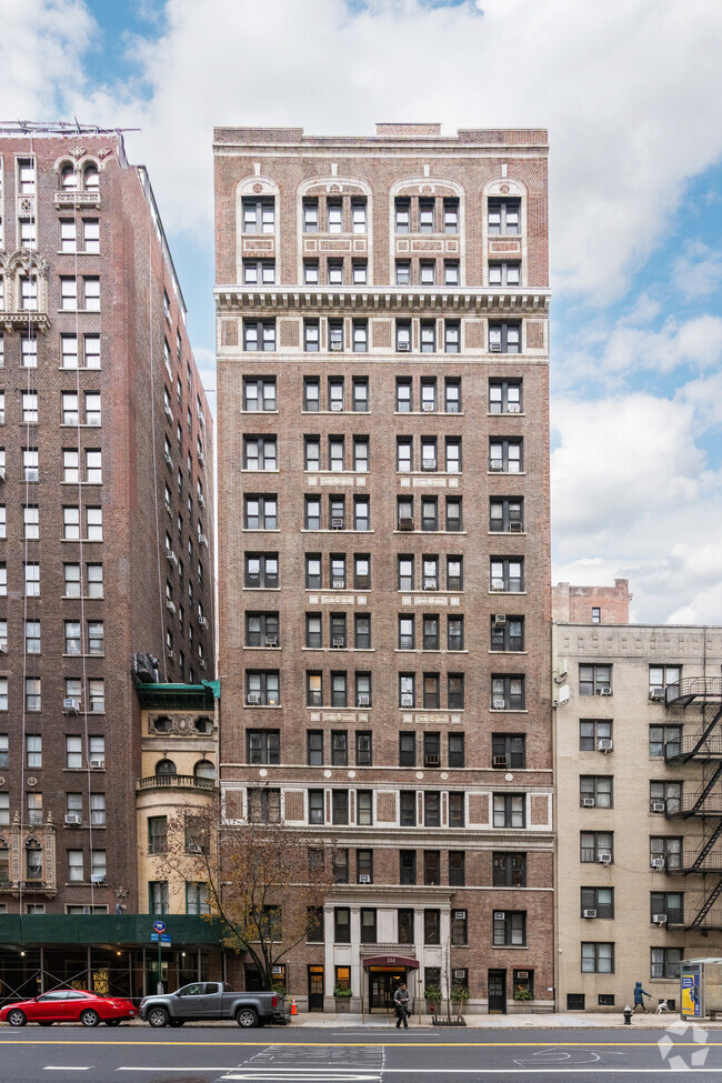 Building Photo - 255 W West End Ave