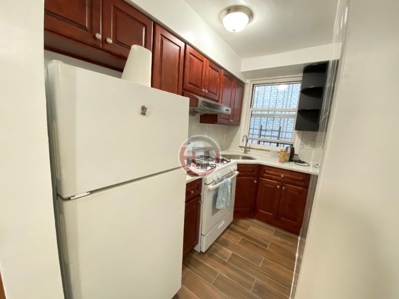 Photo - 2226 Ellis Ave