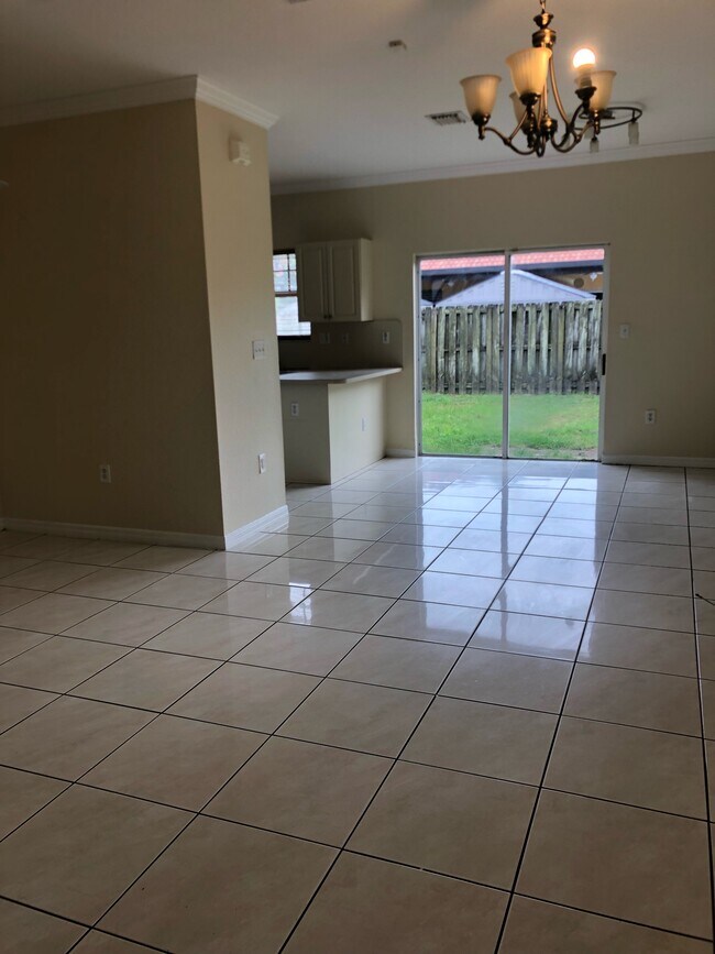 Foto del edificio - 12224 SW 214 Ln