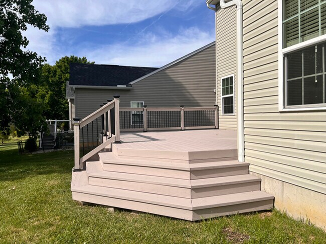 Foto del edificio - 2758 Unbridled Way