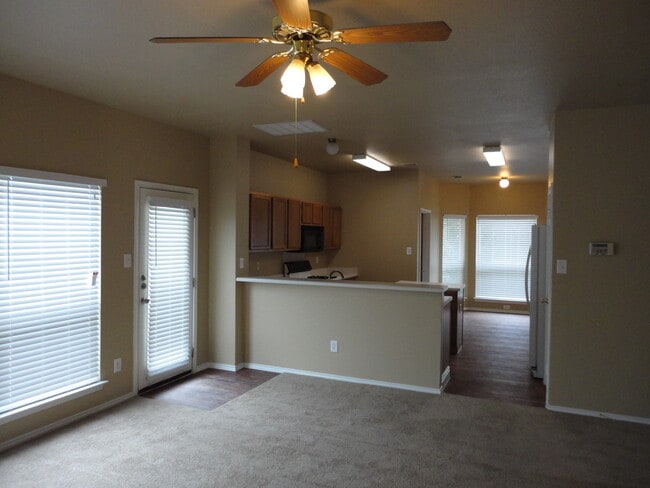 Building Photo - 1114 Black Locust Drive West