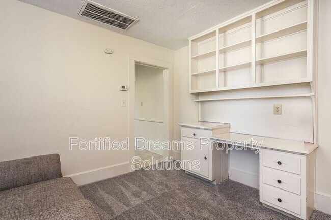 Foto del edificio - 400 S Spring St