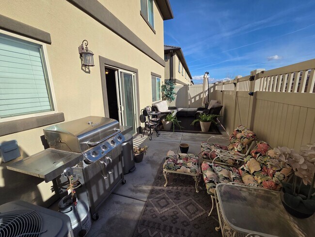 Foto del edificio - Stunning 3 bed home - like new