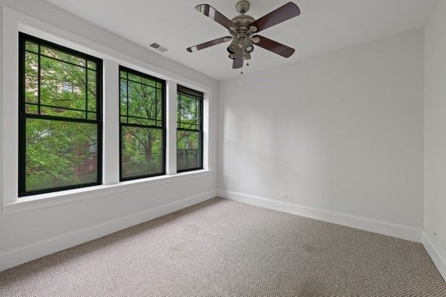Master Bedroom - 1136 W Pratt Blvd