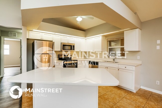 Foto del edificio - 2108 NE 15th Ln