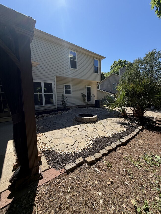 Building Photo - 5938 Brookstone Dr NW