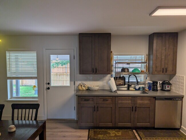 cocina - 1306 Sunflower Ln