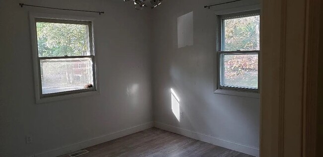 Building Photo - 3 Bedroom Ranch Home in Elkton MD