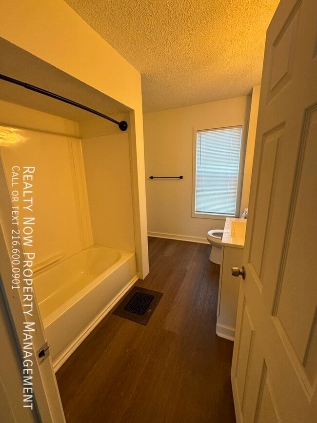 Building Photo - 3918 Memphis Ave