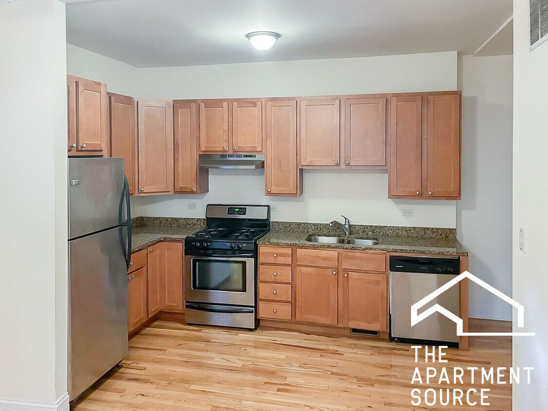 Foto principal - 3818 N Sheffield Ave