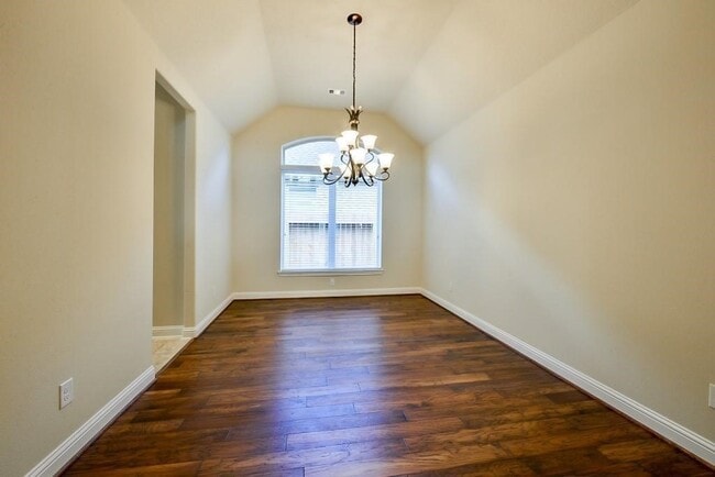 Building Photo - 18719 Fairmont Springs Ct