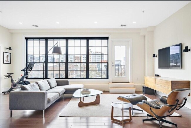 Foto del edificio - 141 W 2nd St