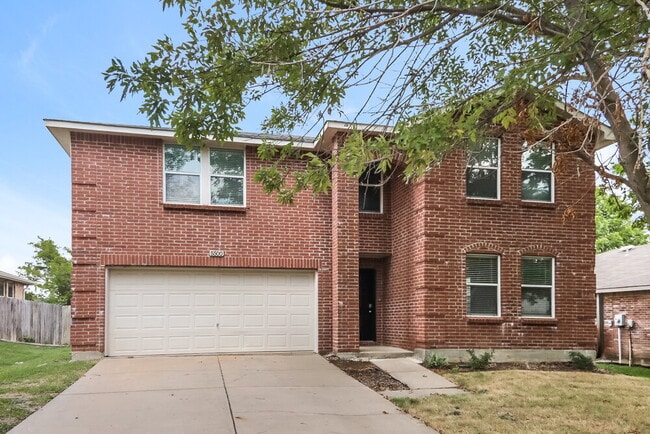 Building Photo - 5500 Still Canyon Dr