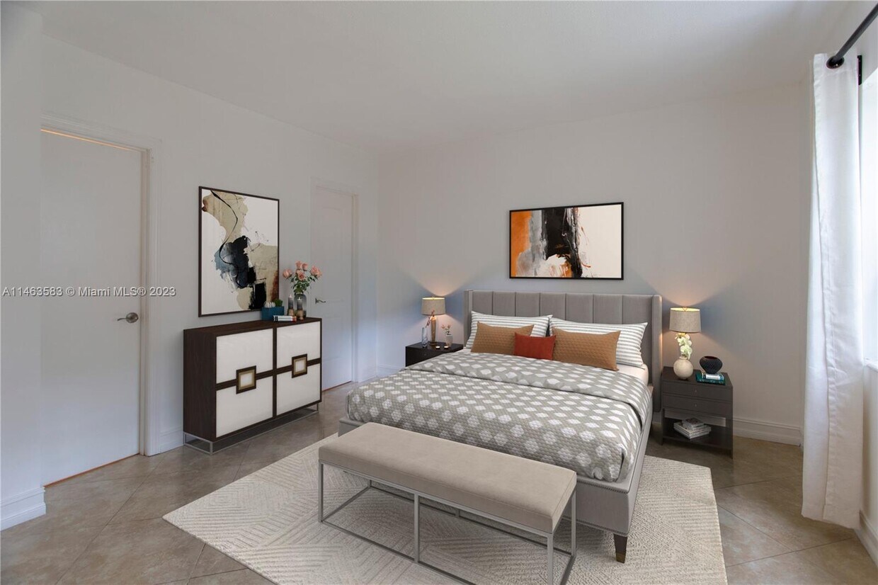 Foto principal - 2426 SE 17th St