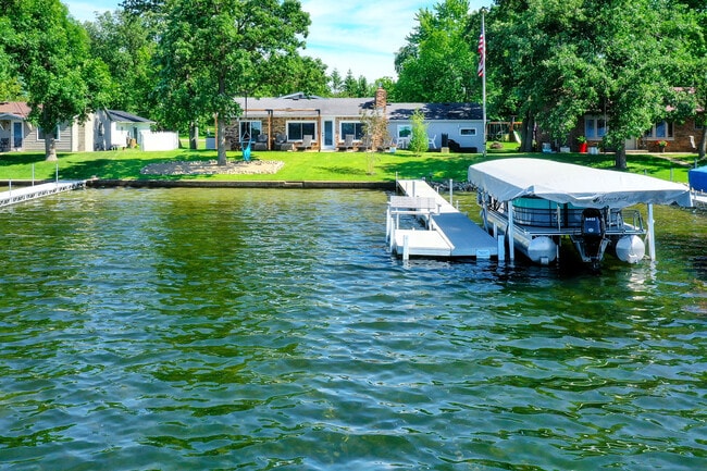 Lakeside - 27166 Little Floyd Lake Rd