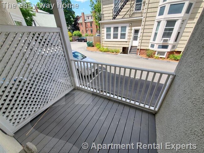 Building Photo - 65 Langdon St