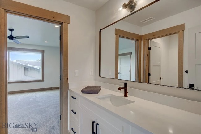 Building Photo - 4559 Alexander St