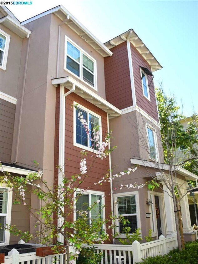 Foto principal - 2606 Jetty Dr