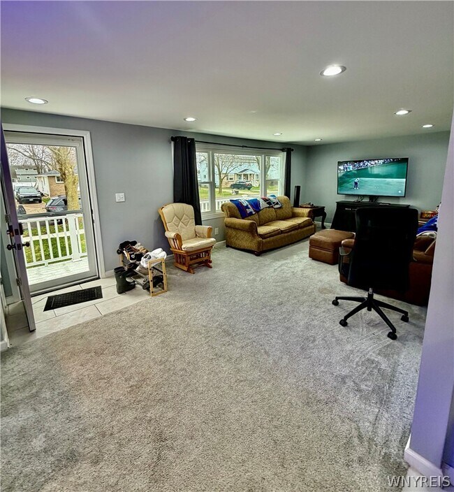 Foto del edificio - 260 Argus Dr