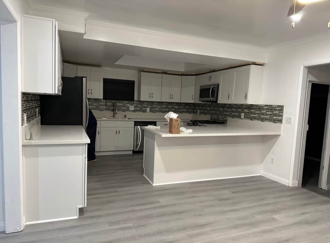 Foto principal - 576 13th St