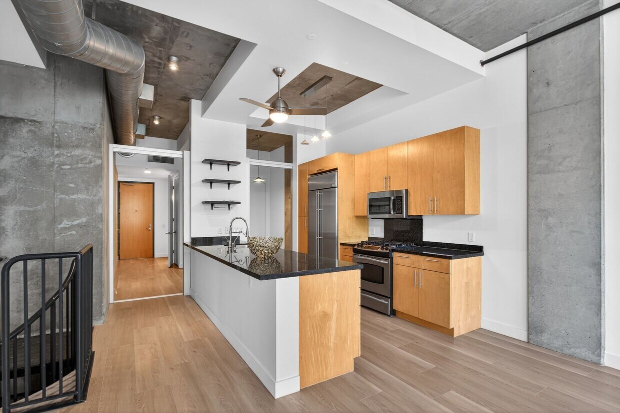 Foto principal - Stunning Contemporary Loft with High Ceilings & Modern Finishes