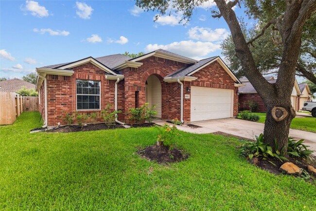 Building Photo - 19511 Ingham Dr