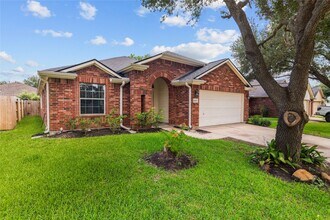 Building Photo - 19511 Ingham Dr