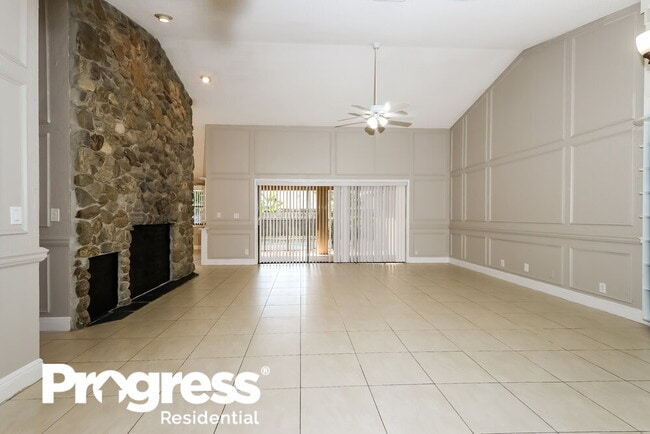 Building Photo - 1018 Corallita Ct