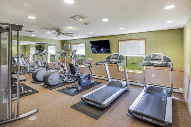 On-Site Gym - Boulder Ridge Apartment Homes