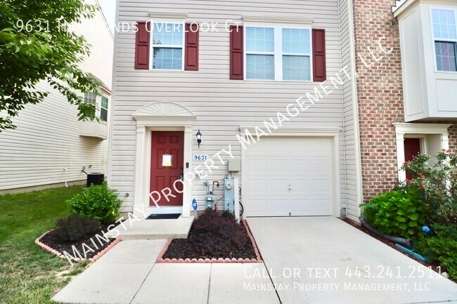Building Photo - End Unit Townhome W/ Garage & NEW Deck in ...