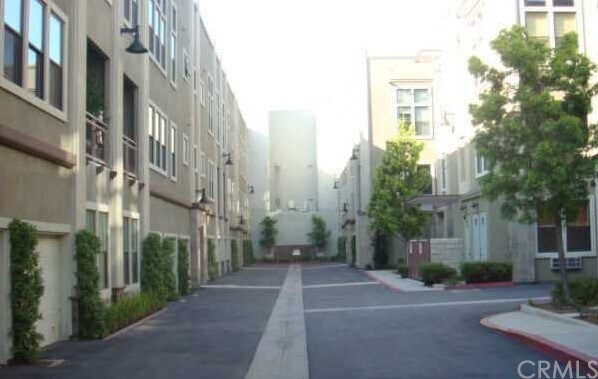 Foto del edificio - 203 N Main St